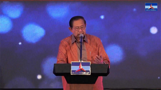 Ketua Majelis Tinggi Partai Demokrat Susilo Bambang Yudhoyono (SBY) dalam acara Puncak Perayaan Natal Nasional 2025 Partai Demokrat di Hotel Bidakara, Jakarta Selatan, Senin (12/1/2026). Foto: YouTube/ Partai Demokrat 