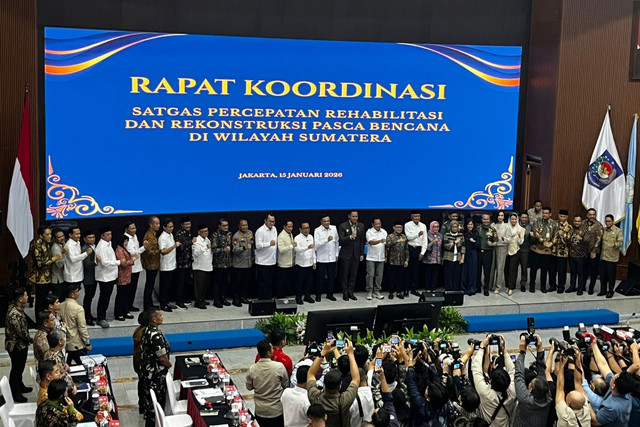 Rapat Kordinasi Satuan Tugas Percepatan Rehabilitasi dan Rekonstruksi Pasca Bencada di Wilayah Sumatera, Kamis (15/1/2026). Foto: Rayyan Farhansyah/kumparan
