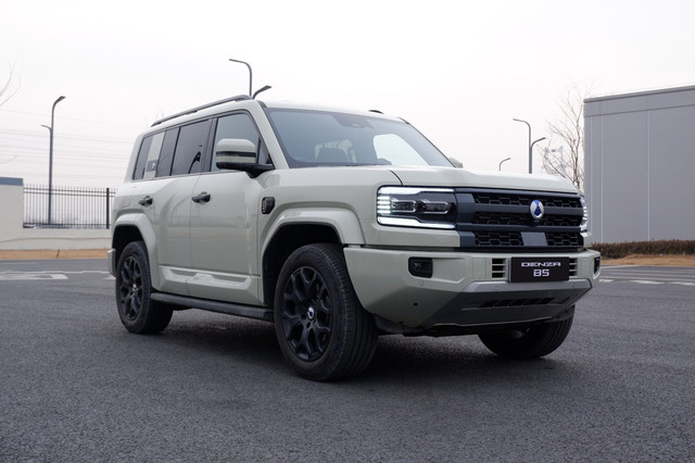 Berjumpa langsung Denza B5 PHEV di China. Foto: Aditya Pratama Niagara/kumparan