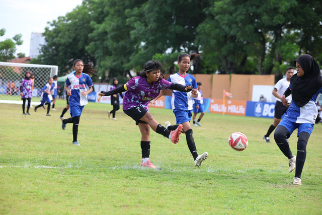 Pertandingan MilkLife Soccer Challenge Semarang Seri 2 2025/26. Foto: Dok. MilkLife Soccer Challenge
