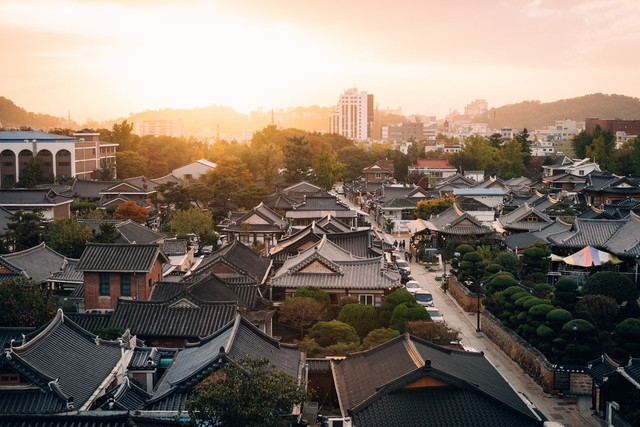 Ilustrasi Cara Nonton To My Beloved Thief Episode 5 Sub Indo. Foto: Unsplash/ rawkkim