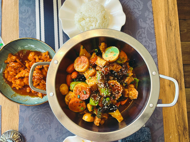 Ilustrasi kriteria pegawai SPPG yang diangkat PPPK,Pexels/Aibek Skakov