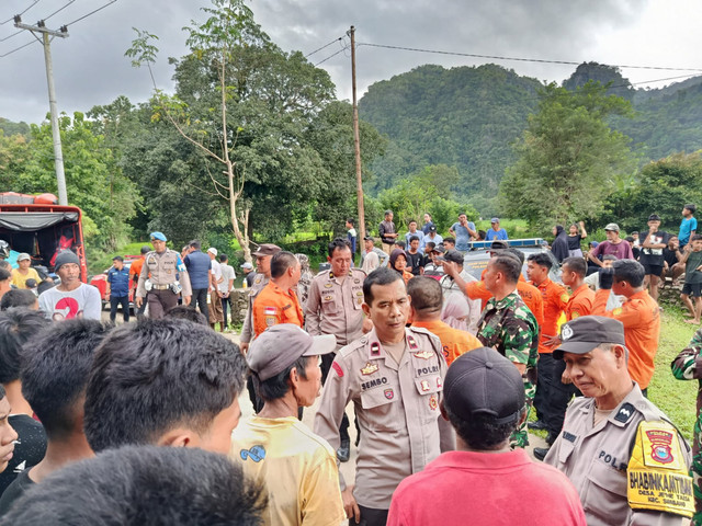 Tim SAR diterjunkan untuk mencari pesawat ATR 400 milik Indonesia Air Transport yang dilaporkan hilang kontak saat akan tiba di Bandara Internasional Sultan Hasanuddin Makassar, Sulsel, Sabtu (17/1/2026) sekitar pukul 13.17 WITA. Foto: Dok. Istimewa