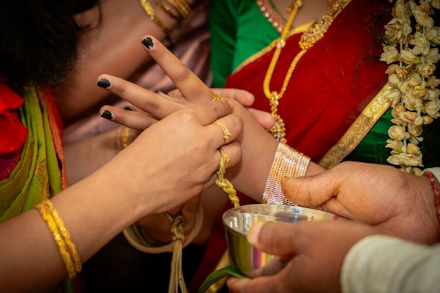 Hak Perempuan dalam UUD 1945: Perlindungan dan Implementasinya di Indonesia. Sumber: unsplash.com