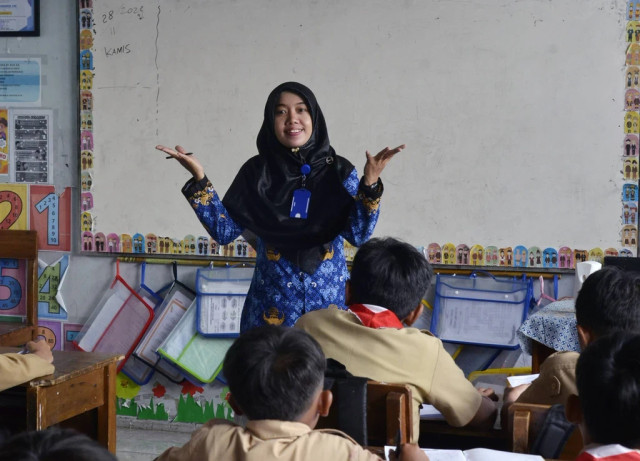 Ilustrasi cara cek Info GTK. Foto: Ardiansyah/ANTARA FOTO
