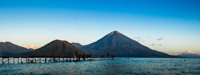 Ilustrasi Gunung Kie Matubu, Tidore. Foto: Pixabay.