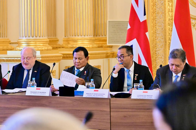 Presiden Prabowo Subianto menghadiri acara UK-Indonesia Education Roundtable di Lancaster House, Londong, Inggris, Selasa (20/1) Foto: Biro Pers Sekretariat Presiden