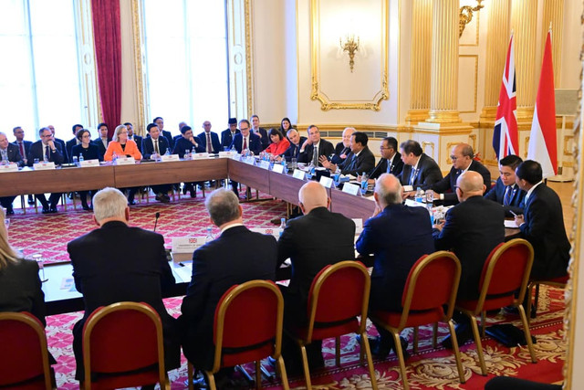 Presiden Prabowo Subianto menghadiri acara UK-Indonesia Education Roundtable di Lancaster House, Londong, Inggris, Selasa (20/1) Foto: Biro Pers Sekretariat Presiden