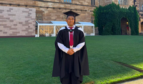 Guru SD Muhammadiyah Condongcatur, Sleman, Haryanto, lulusan S2 University of Sydney, Australia. Foto: Dok. Istimewa