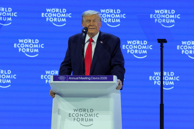 Presiden AS Donald Trump berbicara selama World Economic Forum (WEF) di Davos, Swiss, Rabu (21/2026). Foto: Denis Balibouse/REUTERS