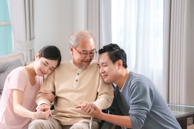 Ilustrasi generasu sandwich. Foto: Chokniti-Studio/Shutterstock