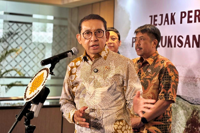 Menteri Kebudayaan, Fadli Zon soal lukisan purba tertua di dunia ditemukan di Muna, Sulawesi Tenggara pada Kamis (22/1/2026). Foto: Amira Nada/kumparan