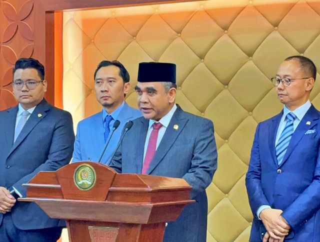 Ketua MPR RI, Ahmad Muzani di Kompleks Parlemen, Senayan, Jakarta Pusat pada Kamis (22/1/2026). Foto: Abid Raihan/kumparan