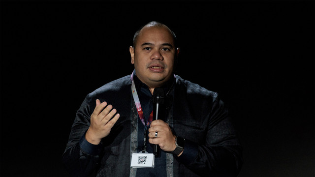 Pandu Sjahrir, Legacy Lead dari ASEAN QR Code, berbicara di atas panggung selama ASEAN Business and Investment Summit 2023 menjelang KTT ASEAN di Jakarta pada 4 September 2023. Foto: Yasuyoshi Chiba / AFP