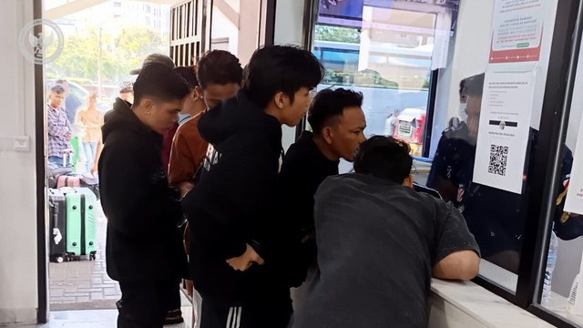 KBRI Phnom Penh layani WNI yang terjebak jadi karyawan online scam di Kamboja. Foto: Kemlu RI