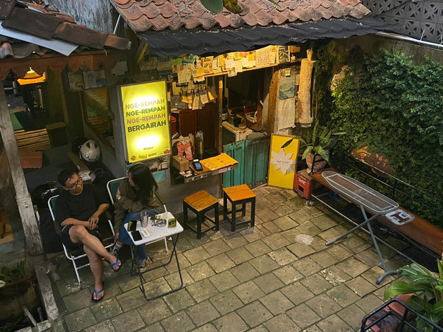 Suasana nge-rempah di Wiratea Space Bar, Minggu (14/12/2025). Foto: Saliva Alexa Putri Sudiyatmoko.