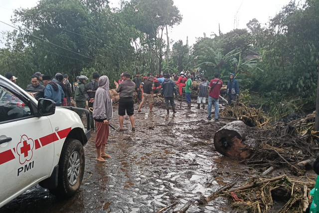 Kondisi usai banjir bandang di Kabupaten Pemalang, Jawa Tengah. Foto: Kemensos RI
