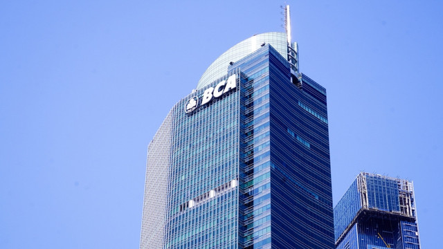 BCA senantiasa melakukan pengamanan data nasabah. Foto: Shutterstock.