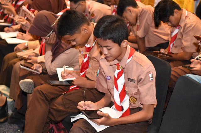 Suasana Murid di sekolah, sumber : Kemendikdasmen