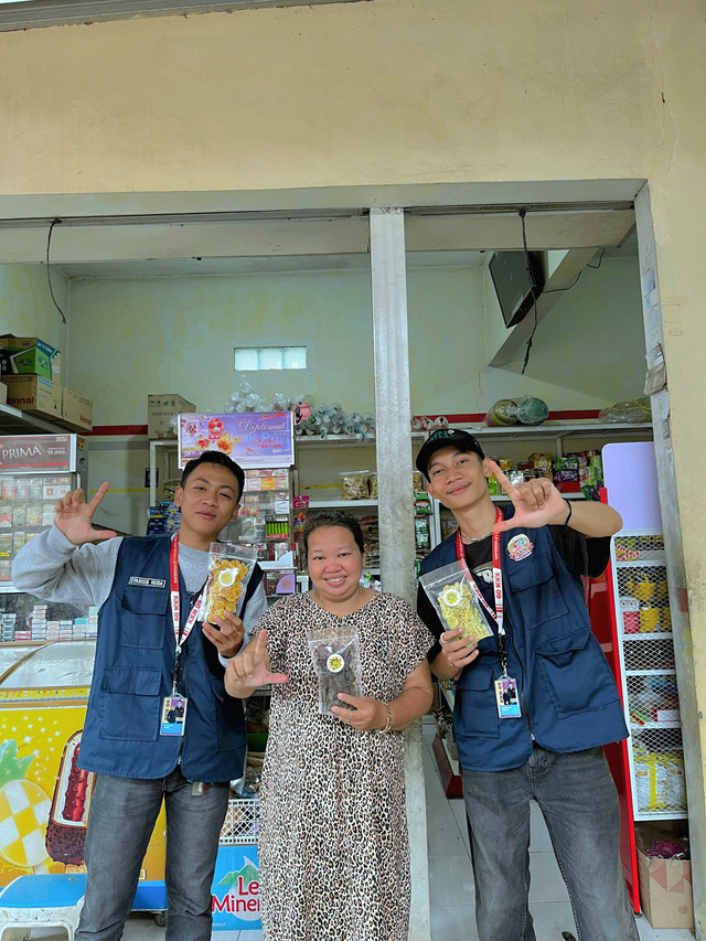 Mahasiswa KKN UPGRIS Dampingi UMKM Desa Leyangan Hadirkan Inovasi Varian Rasa 