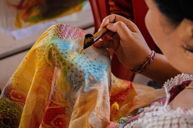 Ilustrasi Kain Batik. Foto: Pixabay.