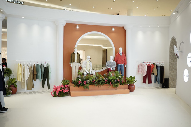 Uniqlo Spring/Summer 2026 Season Preview di Main Atrium Senayan City, Jakarta. Foto: UNIQLO