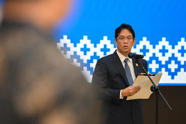 Menkeu Purbaya Yudhi Sadewa melantik 27 pejabat pimpinan tinggi pratama Kemenkeu di Kantor Kemenkeu, Jakarta Pusat, Rabu (28/1/2025). Foto: Kemenkeu RI