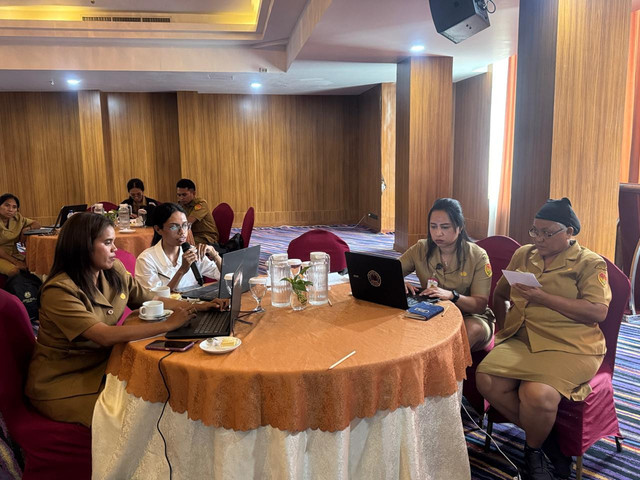 Partisipasi perempuan dalam ruang publik. Foto: Dokumentasi pribadi