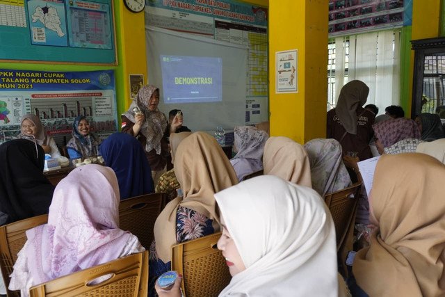 Dari Dapur, Ibu-Ibu Nagari Cupak Menemukan Nilai yang Selama Ini Terlewat