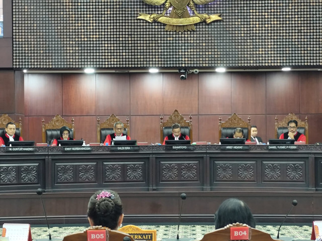 Suasana pembacaan putusan sejumlah perkara di Mahkamah Konstitusi, Jakarta pada Jumat (30/1/2026). Foto: Luthfi Humam/kumparan