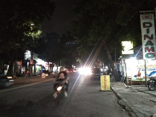 Bandung yang semakin menua di bilangan Cikutra. Photo: Dokumentasi Pribadi