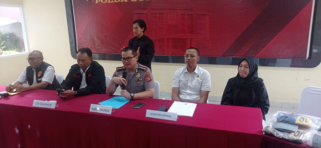 Polda Sumsel merilis kasus guru di Palembang dibegal dan dibunuh, Rabu (28/1/2026). dok Istimewa