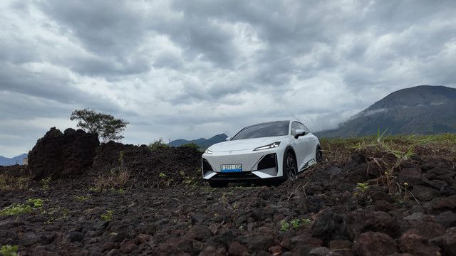 Tampilan mobil listrik Changan Deepal S07. Foto: Fitra Andrianto/kumparan