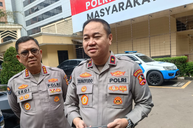 Karo Penmas Divisi Humas Polri, Brigjen Pol Trunoyudo saat memaparkan hasil serah terima jabatan beberapa pejabat utama maupun Kapolda di Mabes Polri pada Jumat (30/1/2026). Foto: Ryan Iqbal/kumparan
