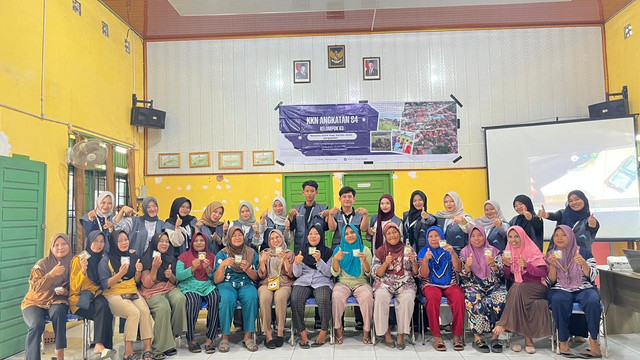 poto bersama saat sosialisasi di desa talang nangka