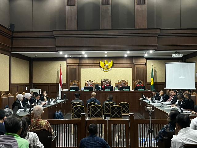 Sidang kasus dugaan korupsi pengadaan Chromebook, dengan terdakwa eks Mendikbudristek Nadiem Makarim, di Pengadilan Tipikor Jakarta, Senin (2/2).  Foto: Rayyan Farhansyah/kumparan