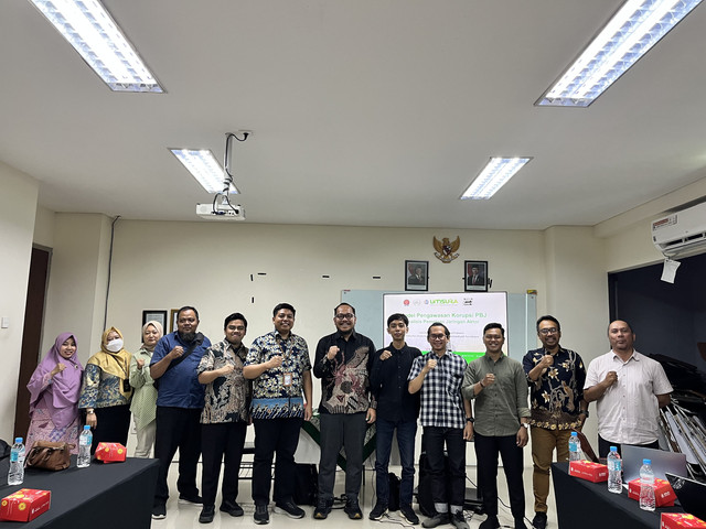 Sumber: Foto bersama kegiatan Forum Group Discussion (FGD) Risetmu Batch IX. 