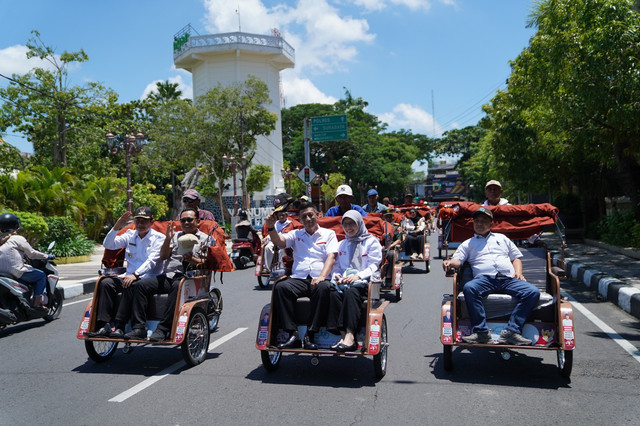 200 unit becak listrik gratis pemberian Presiden RI Prabowo Subianto. Foto: Dok. Istimewa