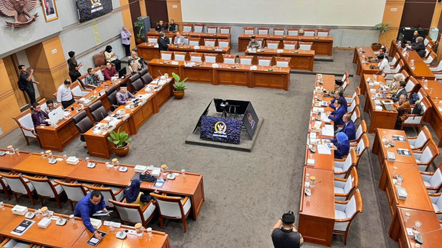 Rapat dengar pendapat Komisi VIII DPR dengan Badan Pengelola Keuangan Haji di Kompleks Parlemen, Senayan, Jakarta, Rabu (4/2/2026). Foto: Nasywa Athifah/kumparan