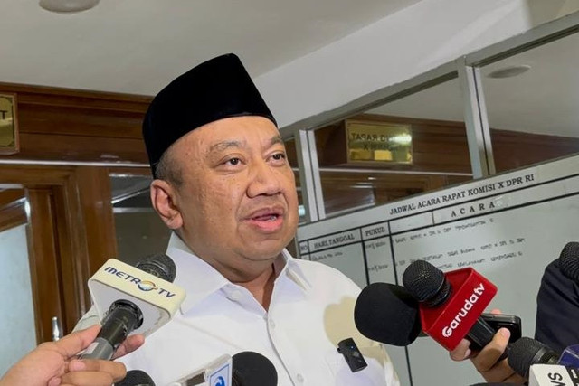 Wakil Ketua Komisi X Lalu Hadrian di DPR, Rabu (4/2/2026). Foto: Abid Raihan/kumparan
