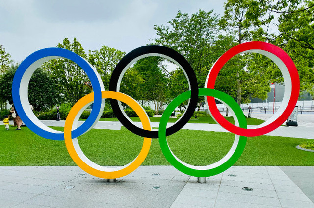 Ilustrasi Link Live Streaming Opening Ceremony Olimpiade Musim Dingin 2026, Unsplash/Girish Sangammanavar