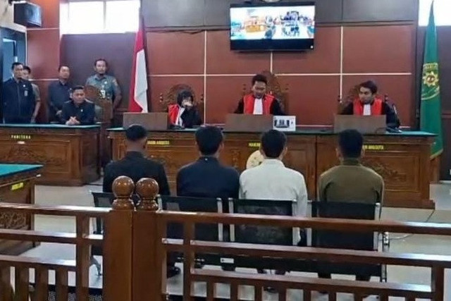 Sidang putusan empat pemuda asal Kabupaten Aceh Tengah yang terseret kasus kekerasan. Foto: Dok. Istimewa