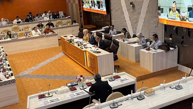 Suasana rapat pimpinan DPR dengan Pemerintah terkait jaminan sosial di Kompleks Parlemen, Senayan, Jakarta, Senin (9/2/2026). Foto: Nasywa Athifah/kumparan