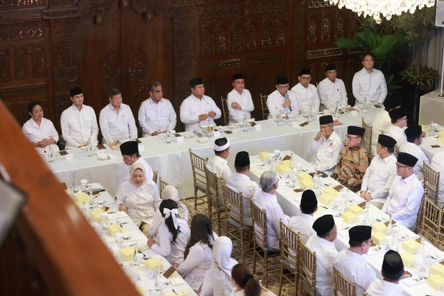 Momen Prabowo di syukuran HUT ke-18 Gerindra Foto: Instagram @prabowo