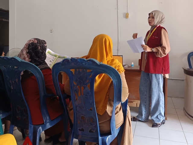 Pemaparan Materi dari Mahasiswa KKN Universitas Peradaban
