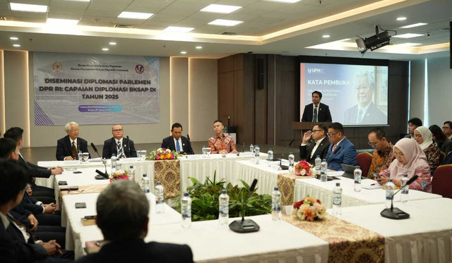 Kunjungan kerja Badan Kerja Sama Antar Parlemen Dewan Perwakilan Rakyat Republik Indonesia (BKSAP DPR RI) ke Universitas Pelita Harapan (UPH), Kampus Lippo Village, Karawaci, Tangerang, pada Selasa, 27 Januari 2026.