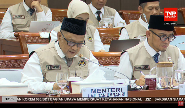 Suasana rapat kerja Komisi VIII DPR RI dengan Kementerian Haji dan Umrah yang disiarkan secara langsung lewat TVR PARLEMEN di Kompleks Parlemen, Senayan, Jakarta, Selasa (10/2/2026). Foto: YouTube/ TVR Parlemen