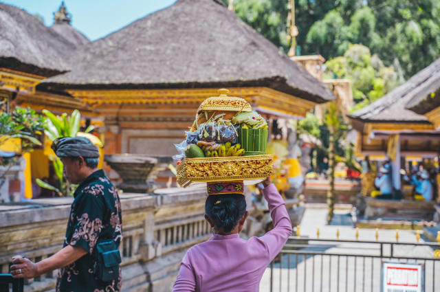 Ilustrasi Keragaman Budaya Bisa Dijadikan sebagai?, Unsplash/Roméo A.