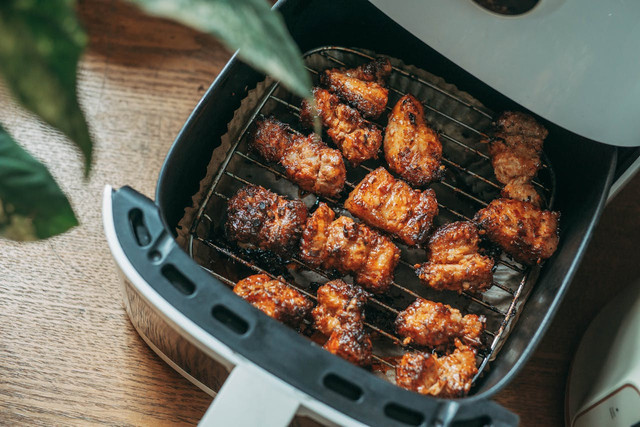 Ilustrasi air fryer yang aman untuk kesehatan. Foto: Unsplash