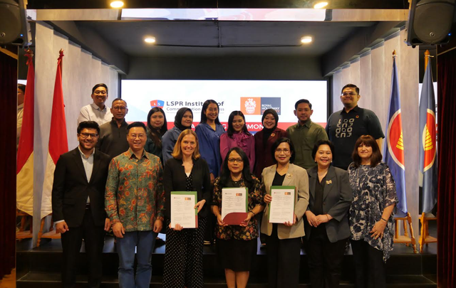 LSPR Sebarluaskan Koneksi Global lewat MoA Dengan Royal Holloway London